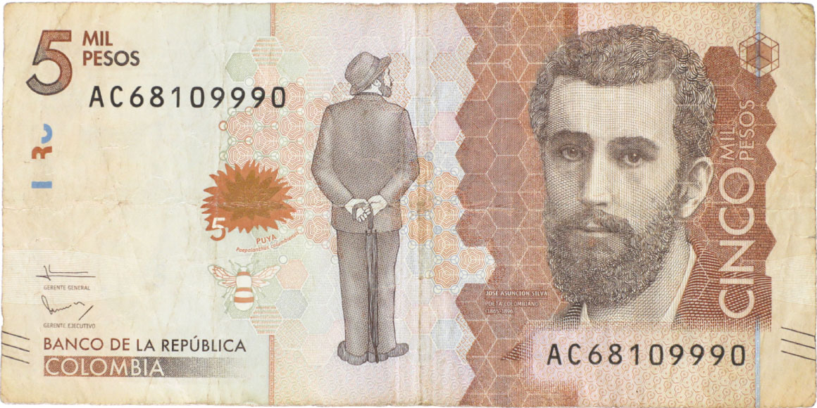 Anverso de billete de 5000 pesos. Grado 3: apto