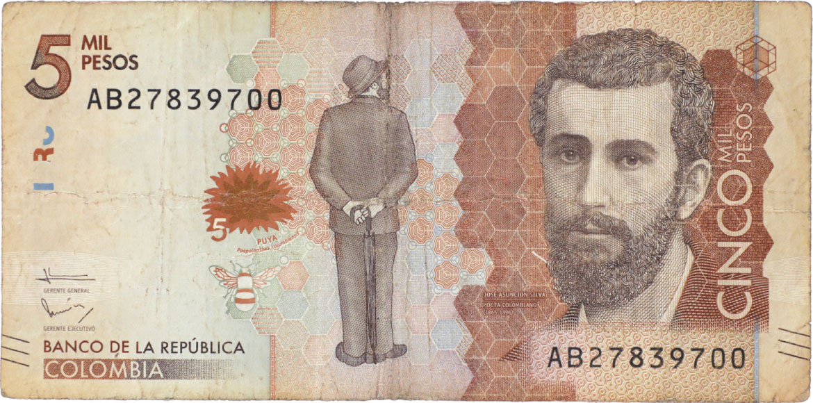 Anverso de billete de 5000 pesos. Grado 5: no apto