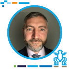 Fotografía de Miles Larbey, Jefe de Protección del Consumidor Financiero, Educación e Inclusión, OECD