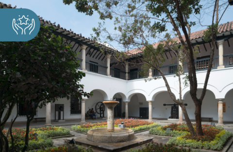 fachada edificio Casa de Moneda en Bogotá